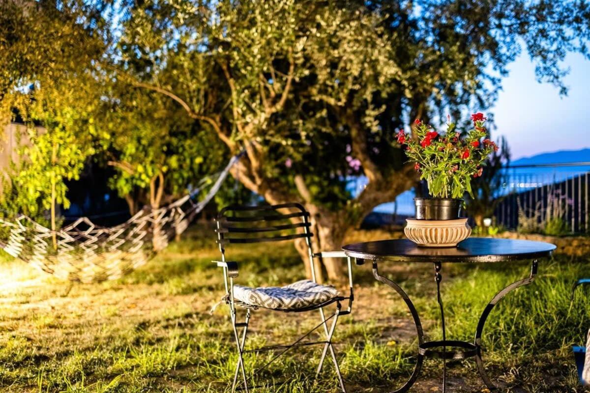 Kitries Summer Getaway - Eden Cozy Suite Kitriész Kültér fotó